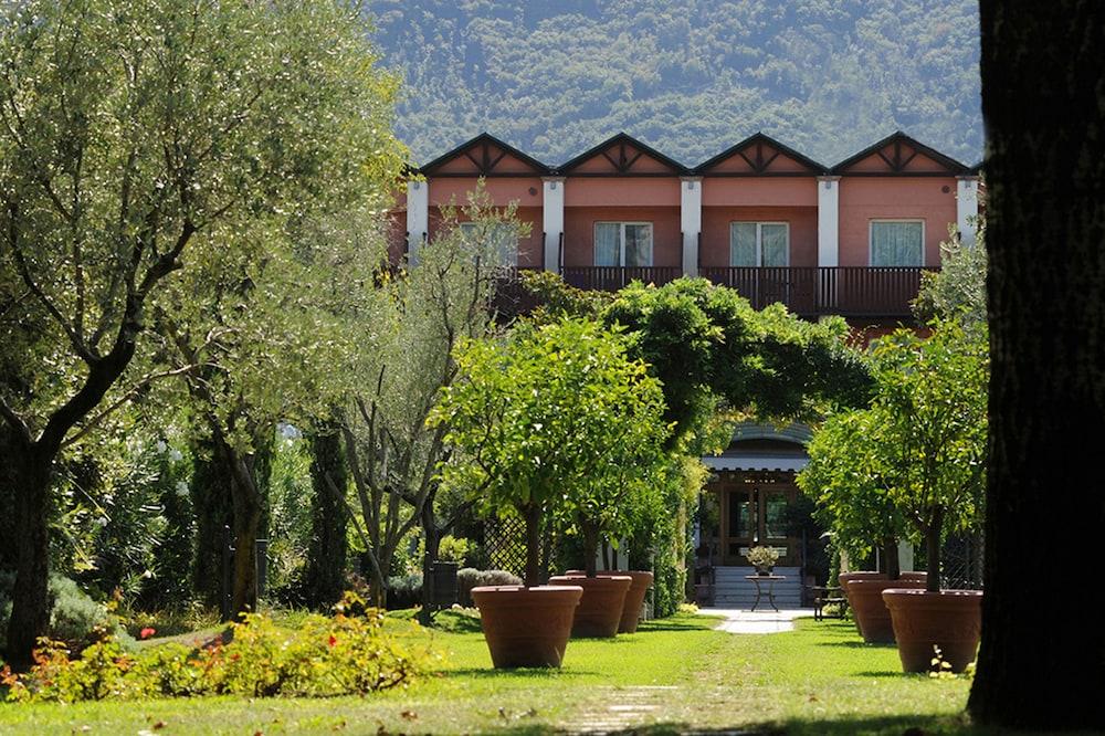 Iseo Lago Hotel Exterior photo