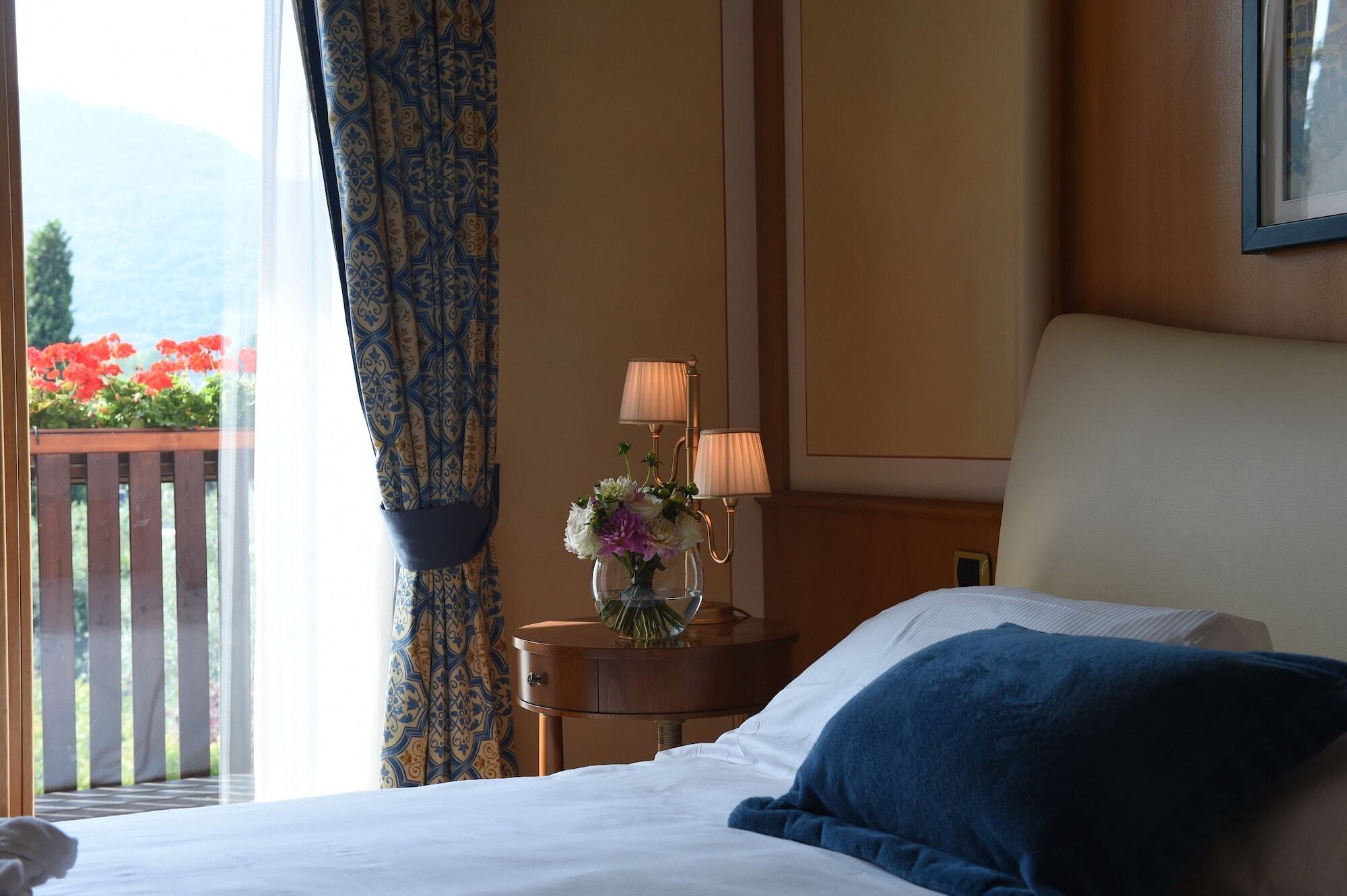 Iseo Lago Hotel Exterior photo